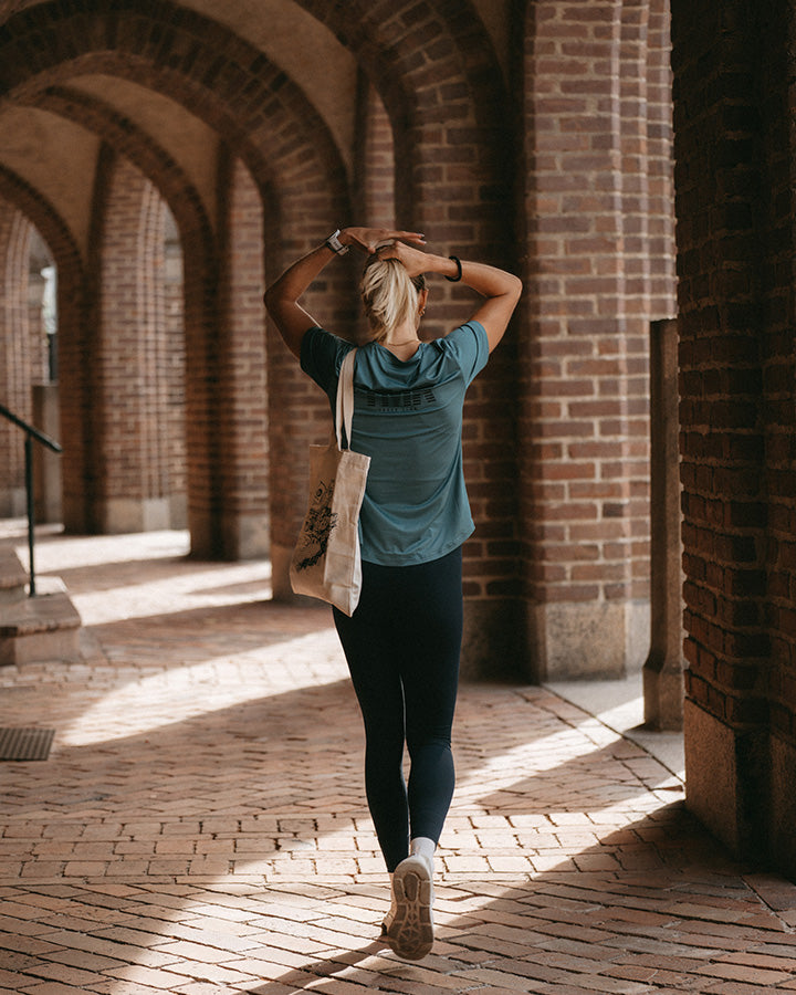 Nordic Runrise Ladies T-Shirt Dusk Blue YMR Track Club