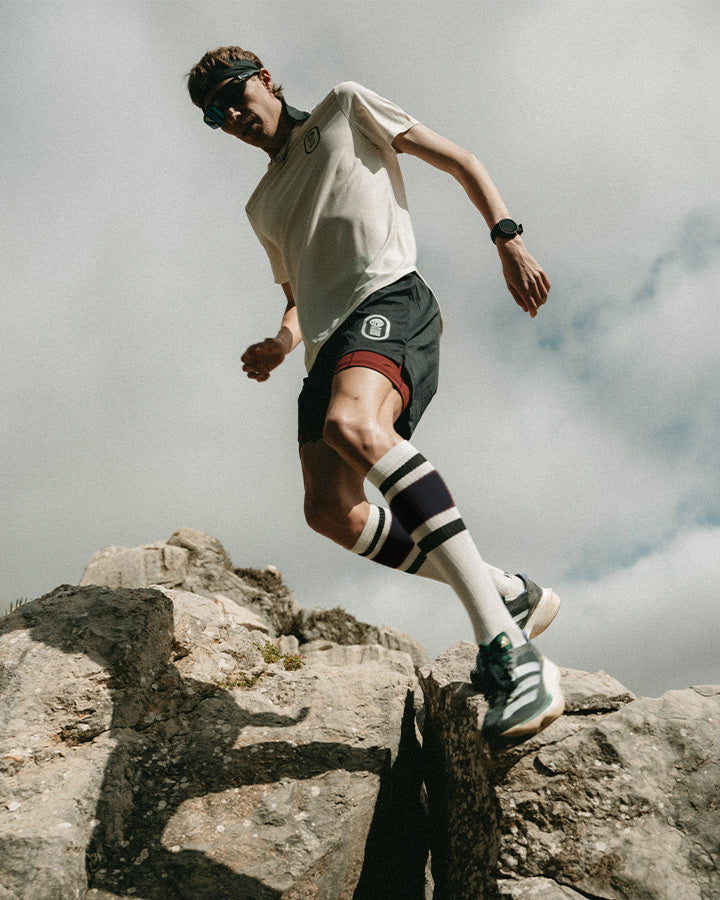 Stadion 2-1 Shorts Navy/Burgundy YMR Track Club