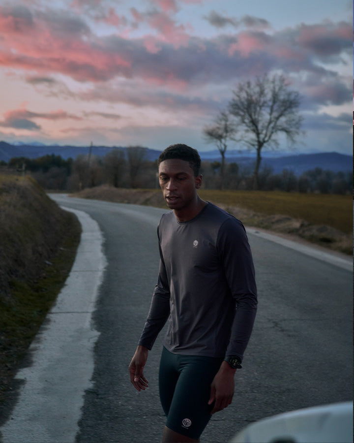 Bäckaryd Men's LS Navy Long Sleeve YMR Track Club   