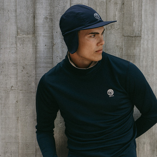 Siljan Winter Trail Cap & Åsunden Touch Gloves Navy YMR Track Club