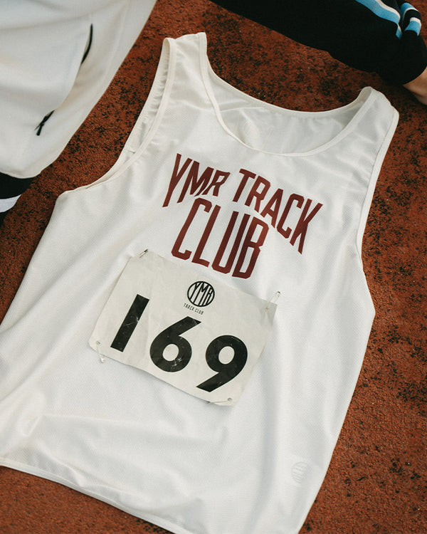 Änggården Men's Singlet Off-White/Burgundy Singlet YMR Track Club