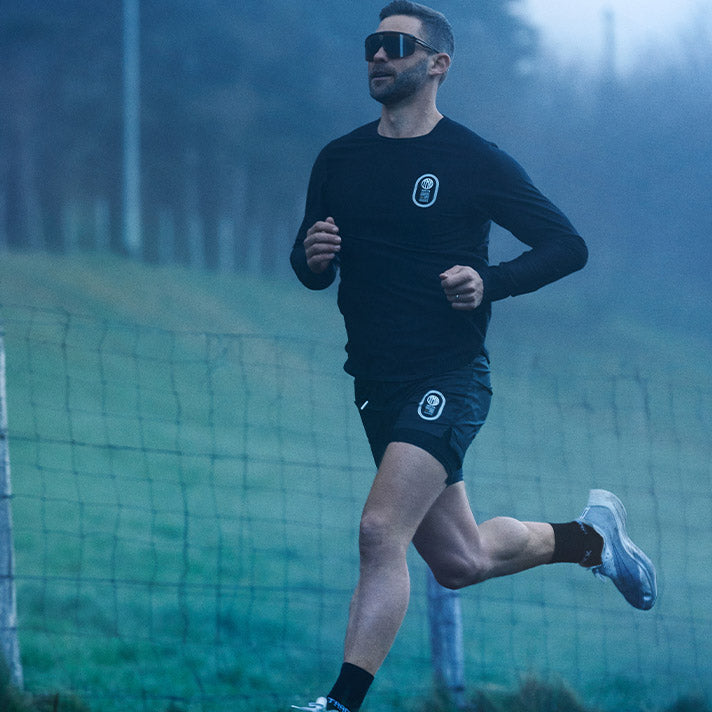 Lysekil Men's Long Sleeve Running Top Black. YMR Track Club