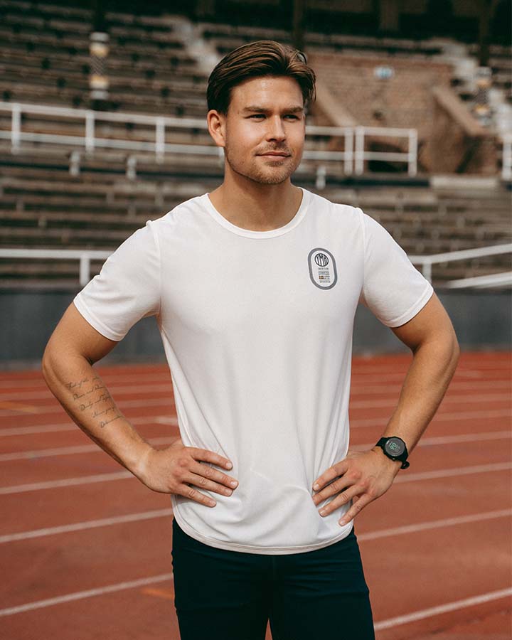 Stadion Men's T-shirt Off-White/Navy YMR Track Club
