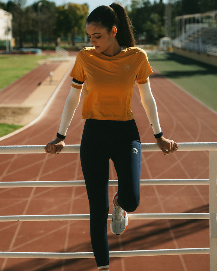 Bäckaryd Ladies T-Shirt Ochre T-shirt YMR Track Club